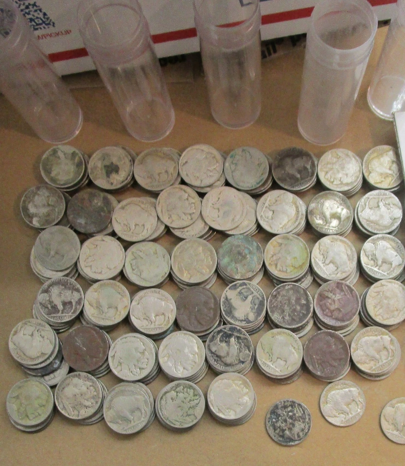 Buffalo Nickel Collection 1913-1938. 4 albums 263 Buffalos/Indian Nickels, Read - Image 1 of 4