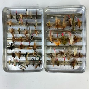 Vintage Classic Perrine #97 Aluminum Fly Fishing Box w/ 60 Flies - Picture 1 of 16
