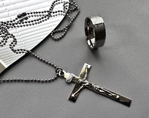 Kreuz Kruzifix mit geätztem Rand INRI und - Edelstahl Kreuzring LUX - 10V - Bild 1 von 5