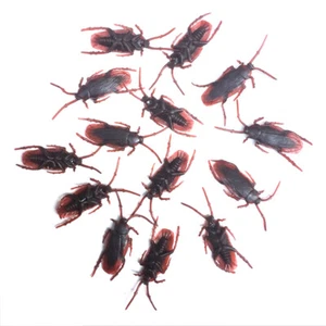 20pcs Lifelike Model Simulation Fake Cockroach Roach Bug Toy Funny Trick J_A- G1 - Imagen 1 de 12