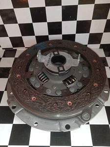 KIT FRIZIONE SKODA FELICIA I Fun (797) 1.6 97>02 VALEO 821256 - Imagen 1 de 8