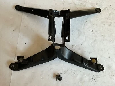 BMW K75RT 1990 Carenado Faro Delantero Cubierta Soporte Montaje 90 K75 RT Foto 1 de 4