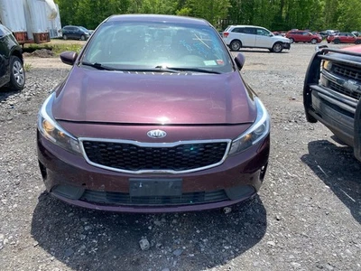 17 18 KIA FORTE Sun Visor Right - Image 1 of 4