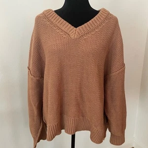 Free People Alli Cotton-Blend Oversized V-Neck Camel Brown Knit Sweater Sz S - Picture 1 of 12