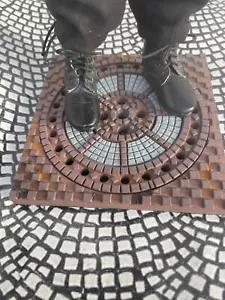 1:6 Kanaldeckel alt, Gully, manhole cover, WW2 Dioramenbau, passend zu Dragon - Bild 1 von 5