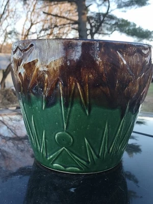 vintage Robinson Ransbottom "Sun and Moon" jardiniere planter Brown and green - Image 1 of 4