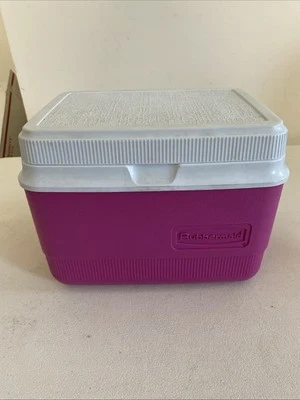 Enfriador Rubbermaid rosa fucsia cofre de hielo paquete de 5 cuartos de galón 1907 hecho en EE. UU. *Leer* Foto 1 de 4