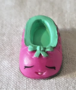 Shopkins character 3-044 Shoes Anne Season 3 Shoes Common - Bild 1 von 2