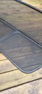 Vauxhall Astra Convertible/TwinTop Wind Deflector - Image 1 of 4