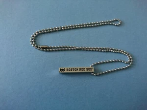 BOSTON REDSOX MLB LISCENSED BAR NECKLACE (20 inch chain) - NEW & FACTORY SEALED - Picture 1 of 5