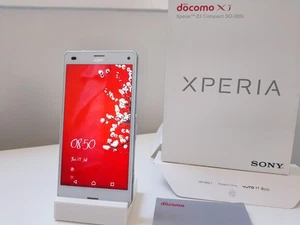 Sony Xperia Z3 Compact - 16GB - White w/Box & Acc - Picture 1 of 7