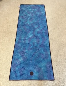 YOGITOES RETIRED COLOR PURPLE BLUE TIDEPOOL TIEDYE MANDUKA YOGA MAT TOWEL - Picture 1 of 5