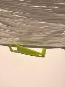 Tupperware Gemüseschneider Hobel Spiralisierer Knebel Werkzeug limettengrün Neu - Bild 1 von 3