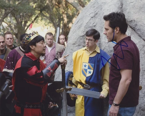 KEN JEONG SIGNED ROLE MODELS 8X10 PHOTO Cover