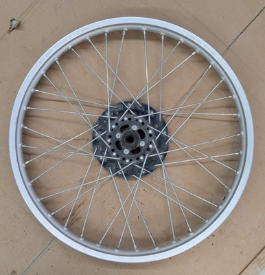 Honda XR250 XR500 XL500S 1979-1981 OEM llanta delantera buje radios neumático 23" Foto 1 de 4