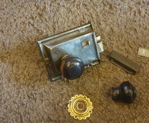 Old Vintage door rim lock, wood handles & brass backplate & keep Cover