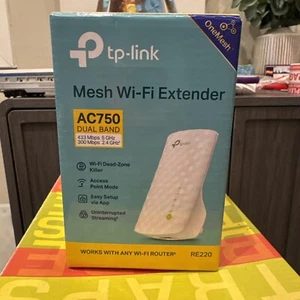OPEN BOX: TP Link AC750 Dual Band WiFi Extender Model # RE220 - Photo 1/6
