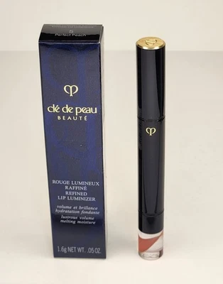 Cle de Peau Beaute Iluminador de Labios Refinado 5 PERFECTO MELOCOTÓN Tamaño Completo Nuevo En Caja Foto 1 de 4