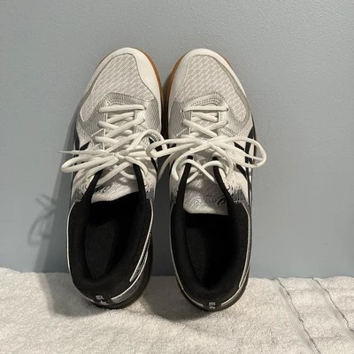 ASICS Women’s 11 Volleyball Shoes Sneakers New Gel Rocket White Running Shoes  - Image 1 of 4