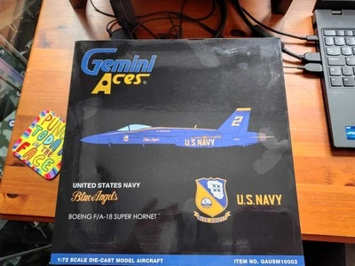 Gemini Aces Boeing F/A-18 Super Hornet U.S. Navy Blue Angels #2 2001 GAUSM10003 Foto 1 de 4