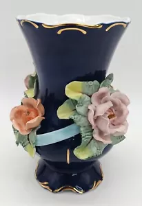 Vase aus Porzellan mit Blumen, kobaltblau/gold, Porfin Cluj-Napoca - Bild 1 von 4