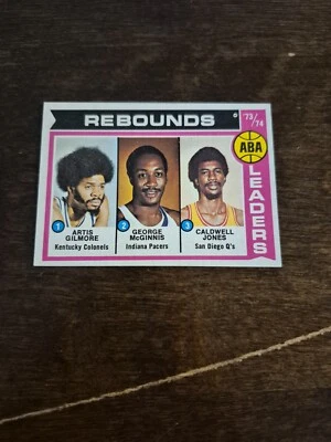 1974-75 Topps #211 ABA Rebounds Leaders Gilmore McGinnis Jones - Image 1 of 2