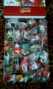 LEGO  Merry Christmas Lego Building House with Pint Size Lego Figurines G-101 - Picture 1 of 5