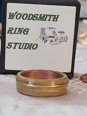 Genial anillo de madera de roble para hombre? / COBRE/LATÓN ANILLO DE CARPINTERO HECHO A MANO ESTUDIO TALLA 11.2 Foto 1 de 4