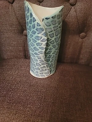 Jarrón hecho a mano con amor Foto 1 de 2