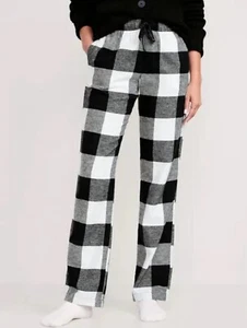 OLD NAVY Women’s Flannel Pajama PANTS Black Buffalo Plaid NWT Size XXL - Picture 1 of 4