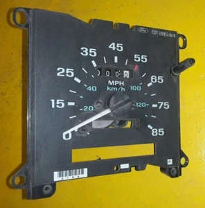 OEM Ford Ranger SPEEDOMETER & ODOMETER Gauge Bronco II Explorer F37F-10E853-NA - Picture 1 of 7