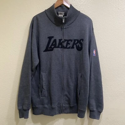 JAQUETA VINTAGE REEBOK LA LAKERS CINZA MÉDIO KOBE 24 LEBRON LOS ANGELES ZÍPER COMPLETO - Imagem 1 de 4