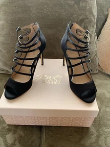 Jewel Badgley Mischka Laurah Strappy Pump Size 8.5m - Picture 1 of 9