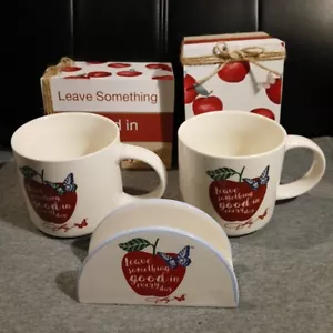 Dolly Parton Set di 5 oggetti, 2 tazze, porta spugna, 2 scatole decorative nuove con etichette! - Foto 1 di 7