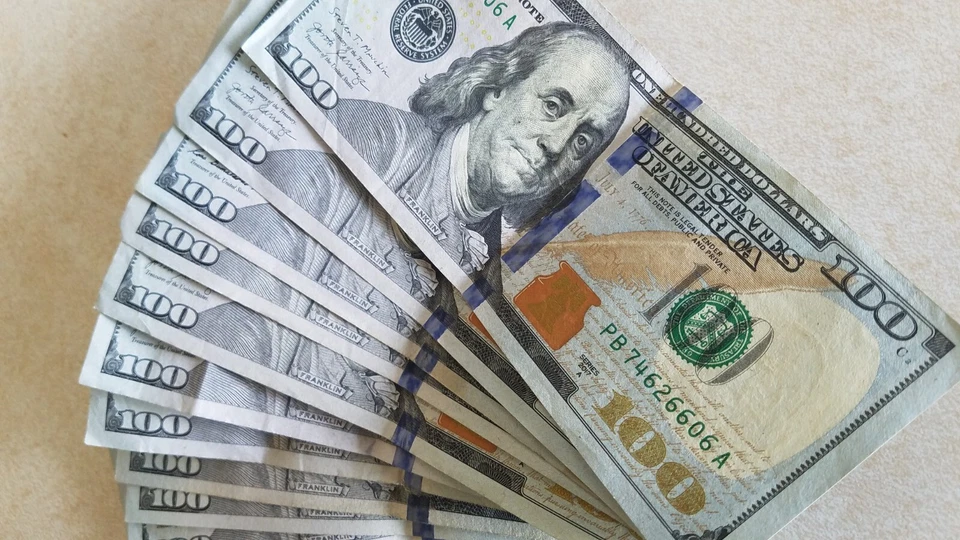 Lot 20x One Hundred ($2000) Dollar Bills Real U.S. Money from Pack. Normal Cash - Image 1 of 4