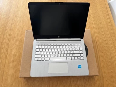 Ordinateur portable 14 pouces HP 14s-dq2000sf - Photo 1/4