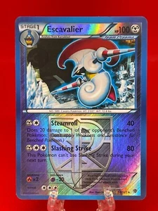 Juego de cartas coleccionables Pokémon Escavalier 61/101 blanco y negro explosión de plasma holo inverso raro LP - Imagen 1 de 2