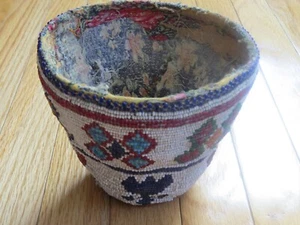 Antique Highly Decorated Beaded Basket - Bild 1 von 8