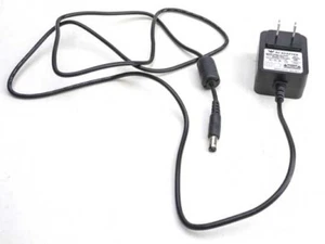 Walthers ~ Layout Control System 2-Amp 12-Volt Filtered DC Power Supply~ 942-110 - Picture 1 of 1
