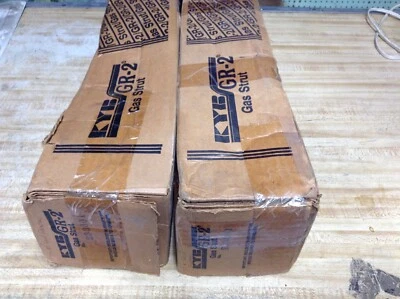 SHOCKS FRONT PAIR  (2) KYB 233001 FITS FORD FIESTA 1977-1981 - Image 1 of 4