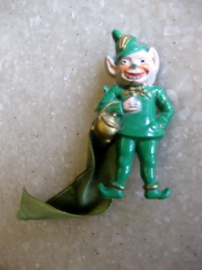 Rare Antique Saint Patrick’s Day Pin / Leprechaun Carrying Pot of Gold - Picture 1 of 7