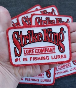 10 Stück ~ Strike King #1 in Angelköder ~ Neu aus altem Lagerbestand bestickte Vintage Patches - Bild 1 von 5