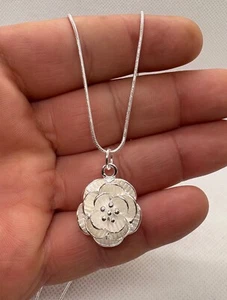 Rose flower necklace pendant 925 sterling silver 22" chain - Picture 1 of 4
