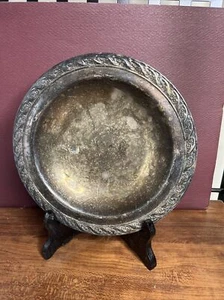 WM ROGERS & SON #2048 VINTAGE SILVER PLATE SPRING FLOWERS 7 1/8" SERVING DISH - Picture 1 of 5