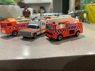Vintage MATCHBOX Fire Rescue Unit Auxiliary Truck Snorkel Ambulance 1981 1977 - Image 1 of 4