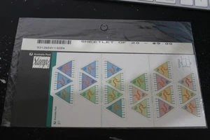 MINT 1994 ATM KANGAROO SELF ADHESIVE $9 P&S BOOKLET - UNOPENED PACK ! - Picture 1 of 1