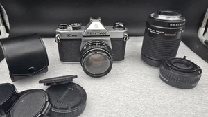 Vintage Camera Asahi Pentax K1000 35mm Film. With Some Lenses - Picture 1 of 10
