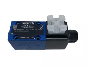 R900910847 Rexroth Valve 4WE-6-Y62 / EW110N9K4 / V - Picture 1 of 7