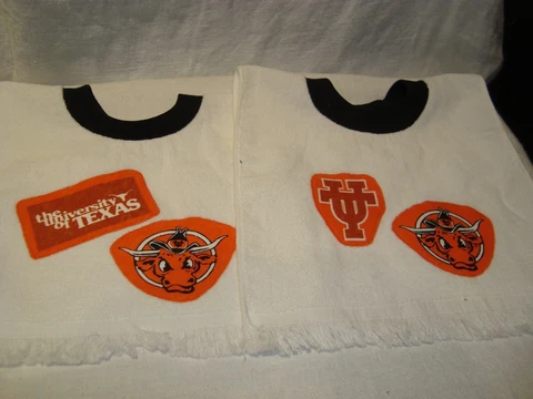 University of Texas Longhorns Handmade/Tea Towel Children's/Baby Bib NEW Cover