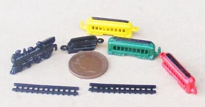 Dolls House 7 Piece Metal Train Set 1:12 Scale Nursery Accessory Toy Tumdee - Picture 1 of 7